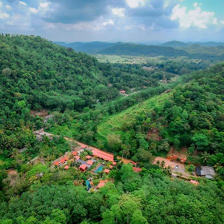 Готель Uma Garden Kandegedara Матуґама Екстер'єр фото