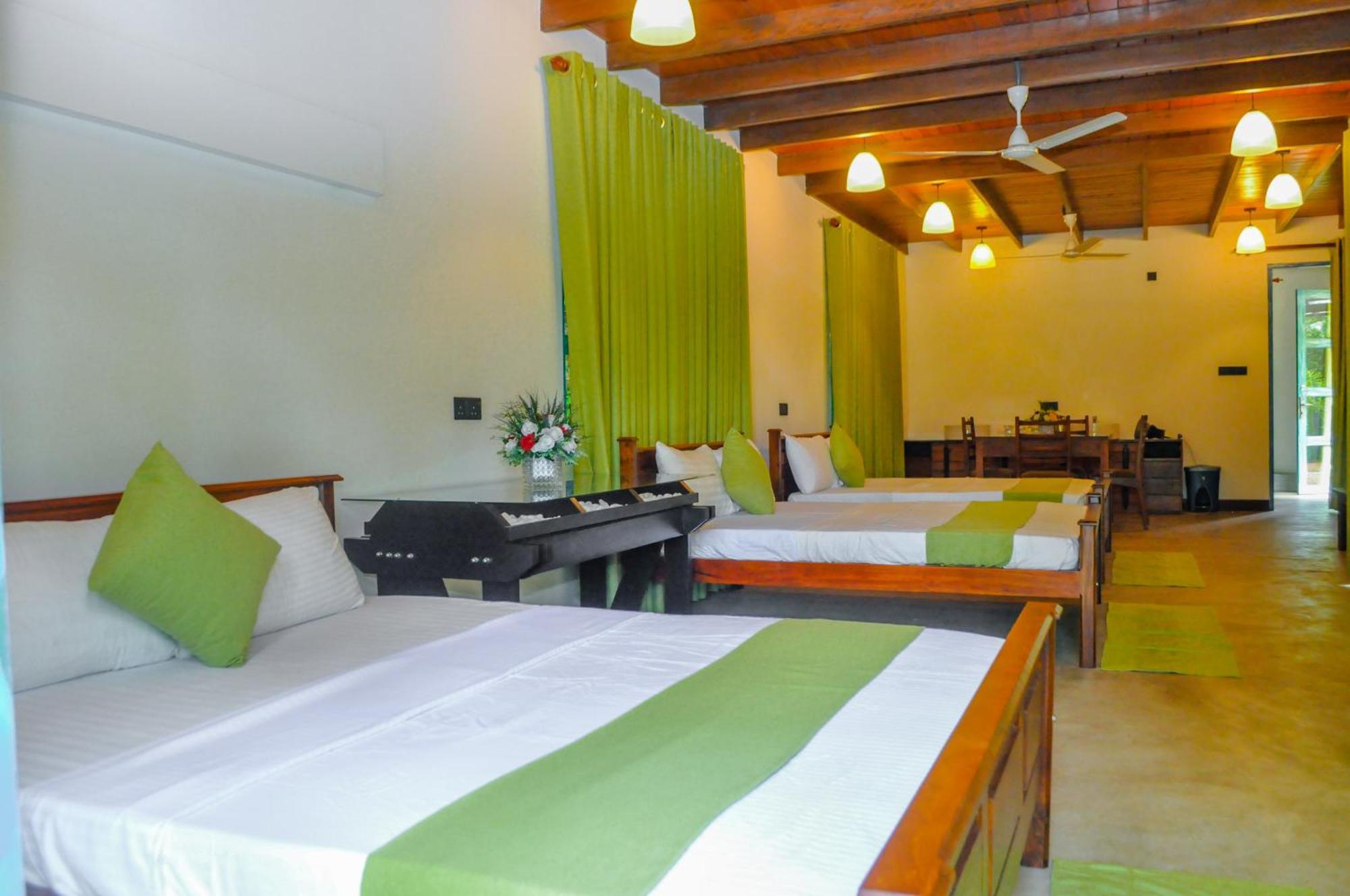 Uma Garden Kandegedara Матуґама Номер фото